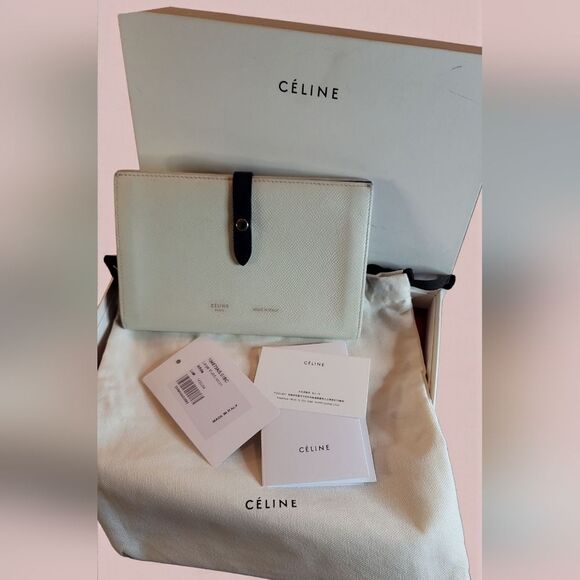 Celine Strap Wallet With Dustbag And BOX - Picture 2 of 13